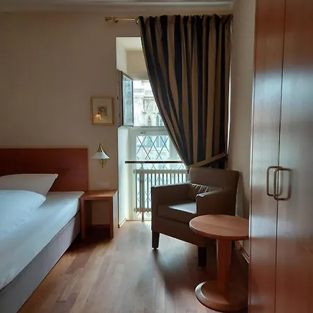 Hotel Kaiserhof Am Dom Ratisbona