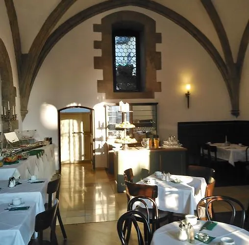 Kaiserhof Am Dom Hotel Řezno